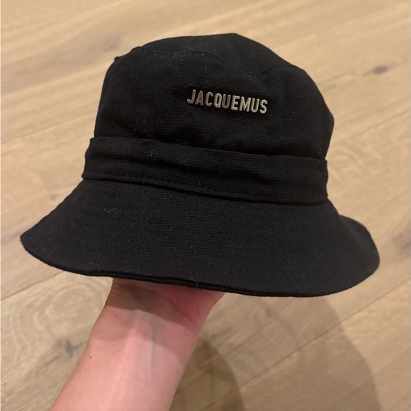 Jacquemus Bucket Hat - Picture 3 of 5